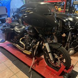 2020 Harley Davidson Street glide special