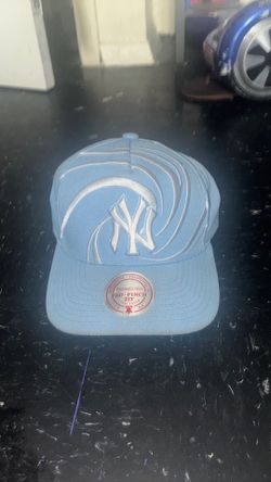 Light blue all fitted NY yankee Hat Mitchell & Ness