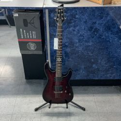 Schecter Hellraiser  DXL N10081700 Electric Guitar With Case