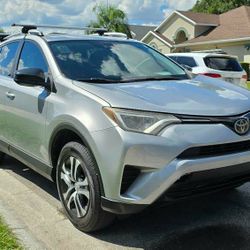 2018 Toyota Rav 4 124k Miles