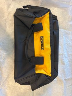 Dewalt Tool Bag NEW 19”x12”x11”