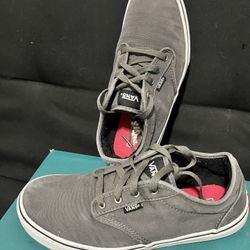 VANS CASUAL DRESS SHOE