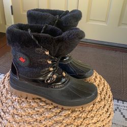 Womens Size 10 Storm By Cougar Boots