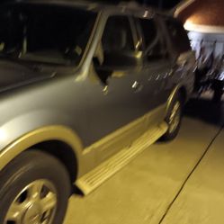 2004 Ford Expedition