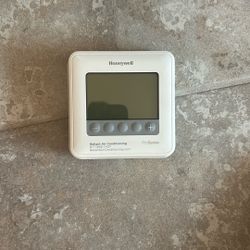 Honeywell Thermostat 
