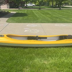 Pursuit 140t Pelican Kayak