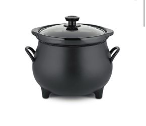 Toastmaster 4QT Black Cauldron Slow Cooker with Removable Crock and Glass Lid