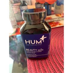Hum Vitamins