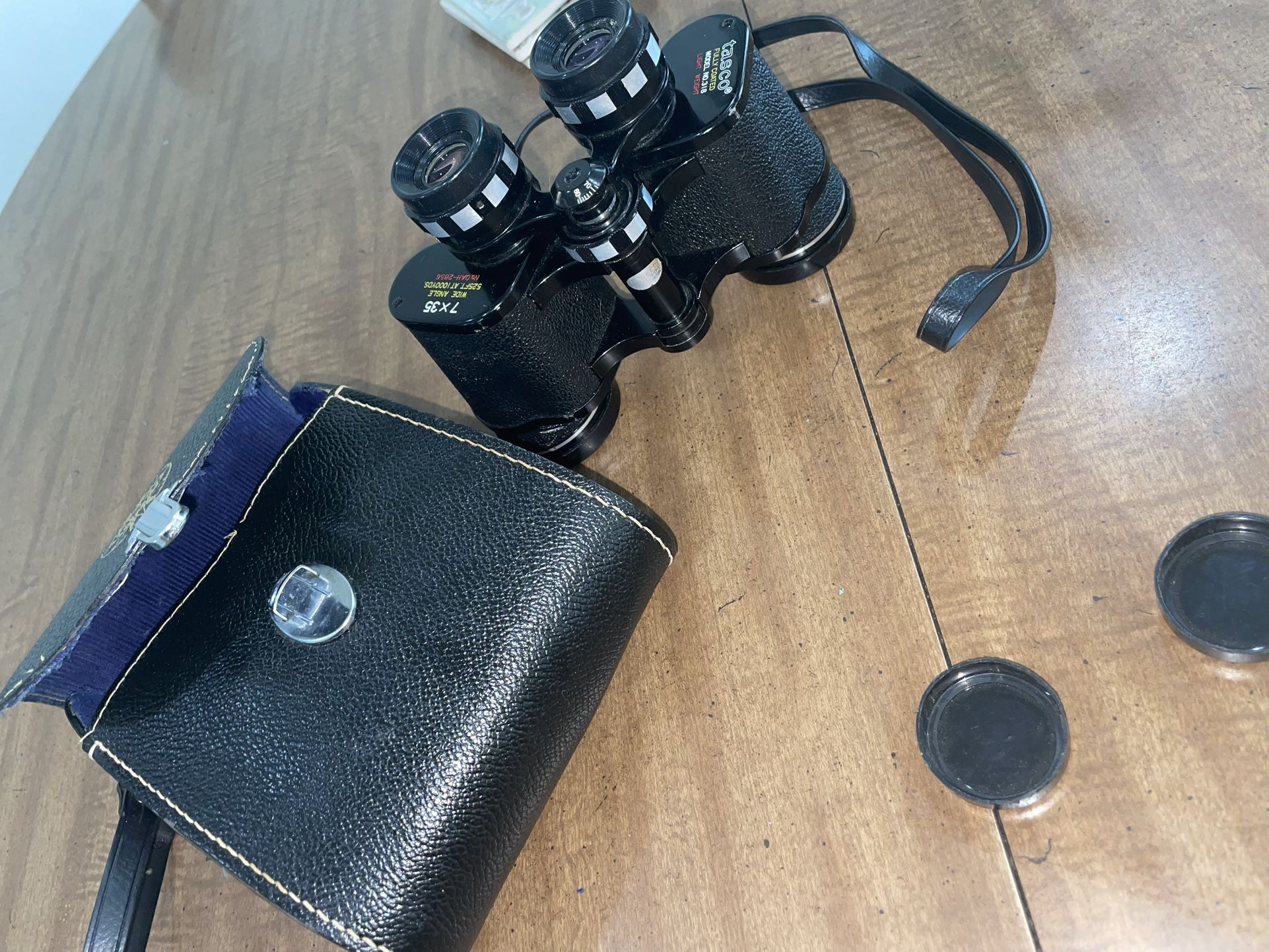 Vintage Tasco 7x35 binocular