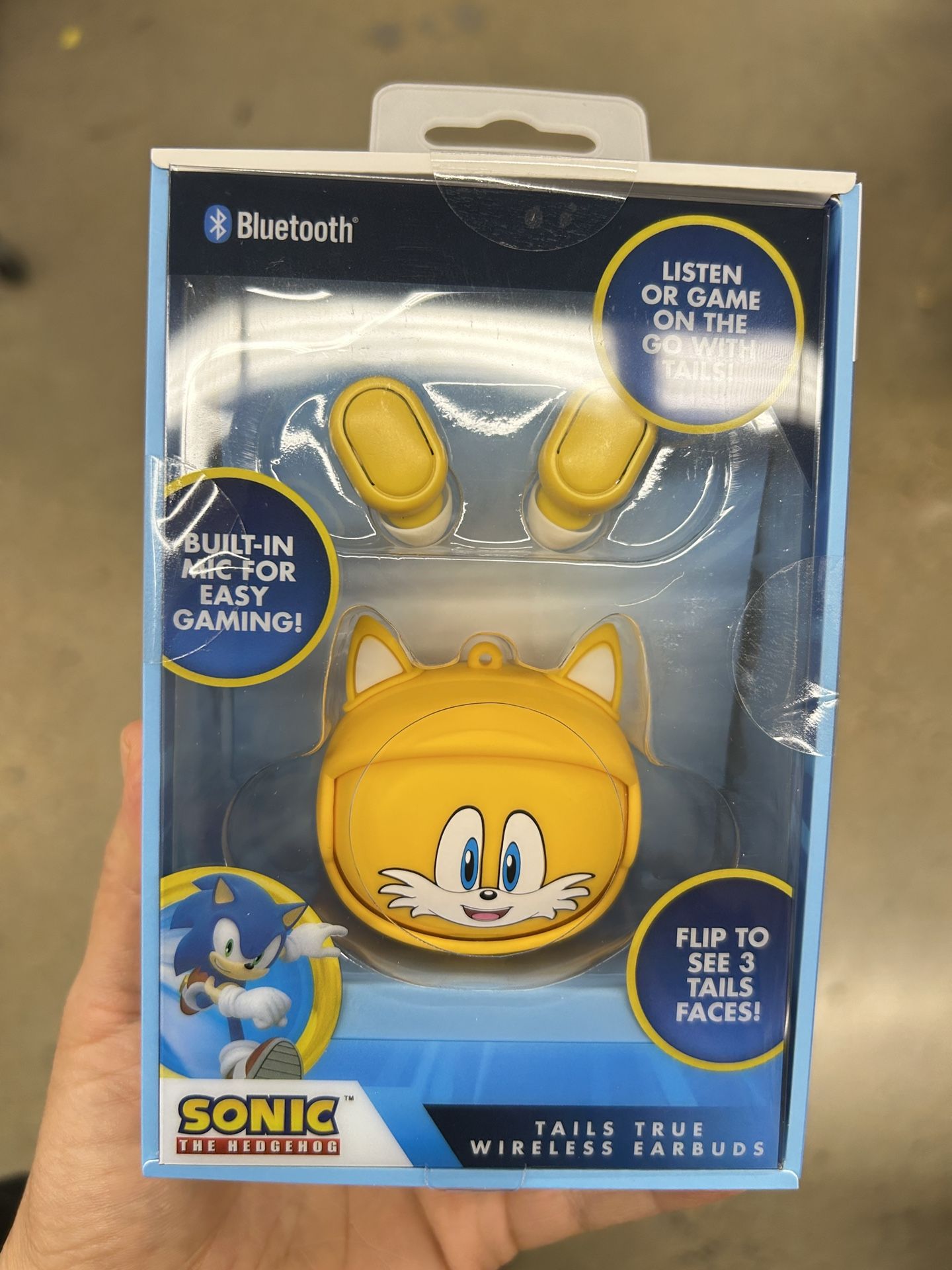 NWT Sonic the Hedgehog Tails Wireless Earbuds