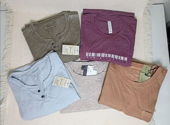 Men's Shirts Tshirts XL NEW With Tags 5 Lot Short Sleeve Comfy T-shirt T's Shirts