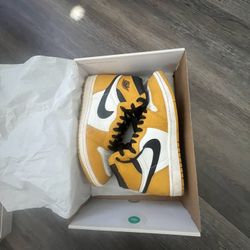 Jordan 1s High Top Yellow