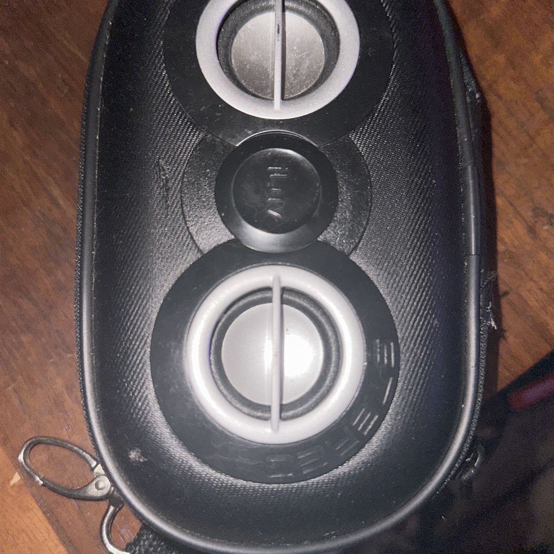 iPod With Charging Case Has Two Speakers