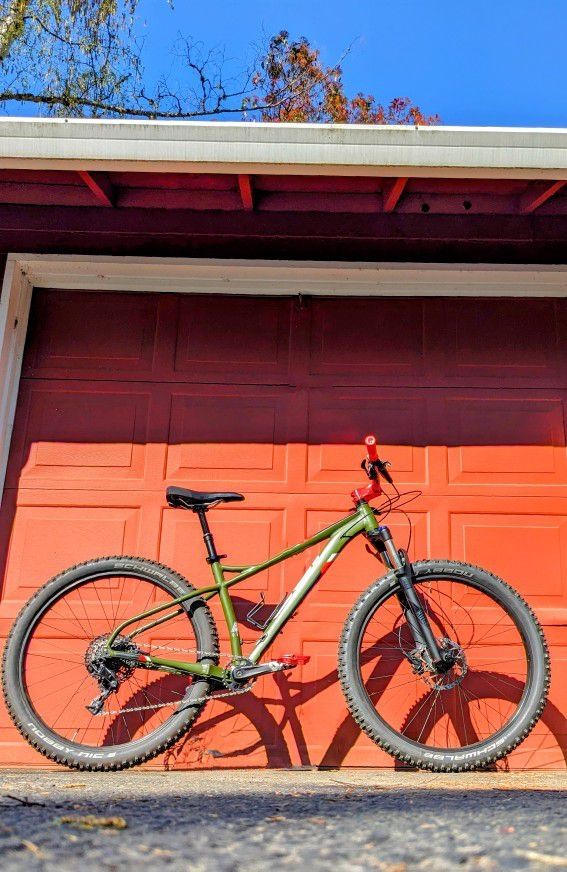 Fuji Tahoe Mountain Bike