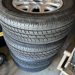 4 TOYO Tires OPEN COUNTRY H/T 245/70R 17 new