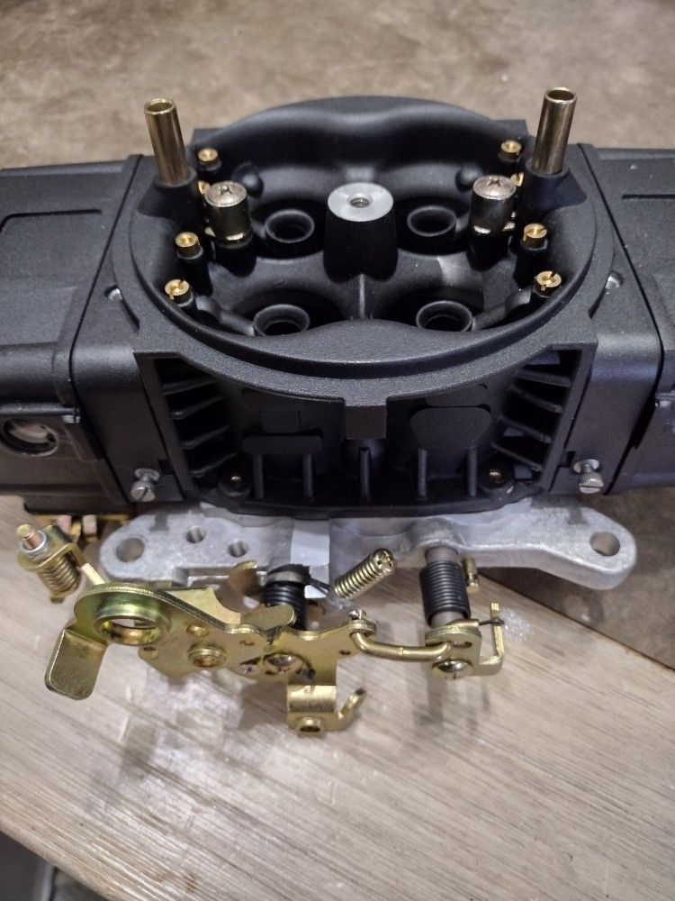 Aluminum 4150 Carburetor Pumper Mechanical Secondary