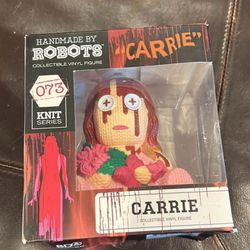  “Carrie” Handmade by Robots Knit Series #073 collectible vinyl figure.
