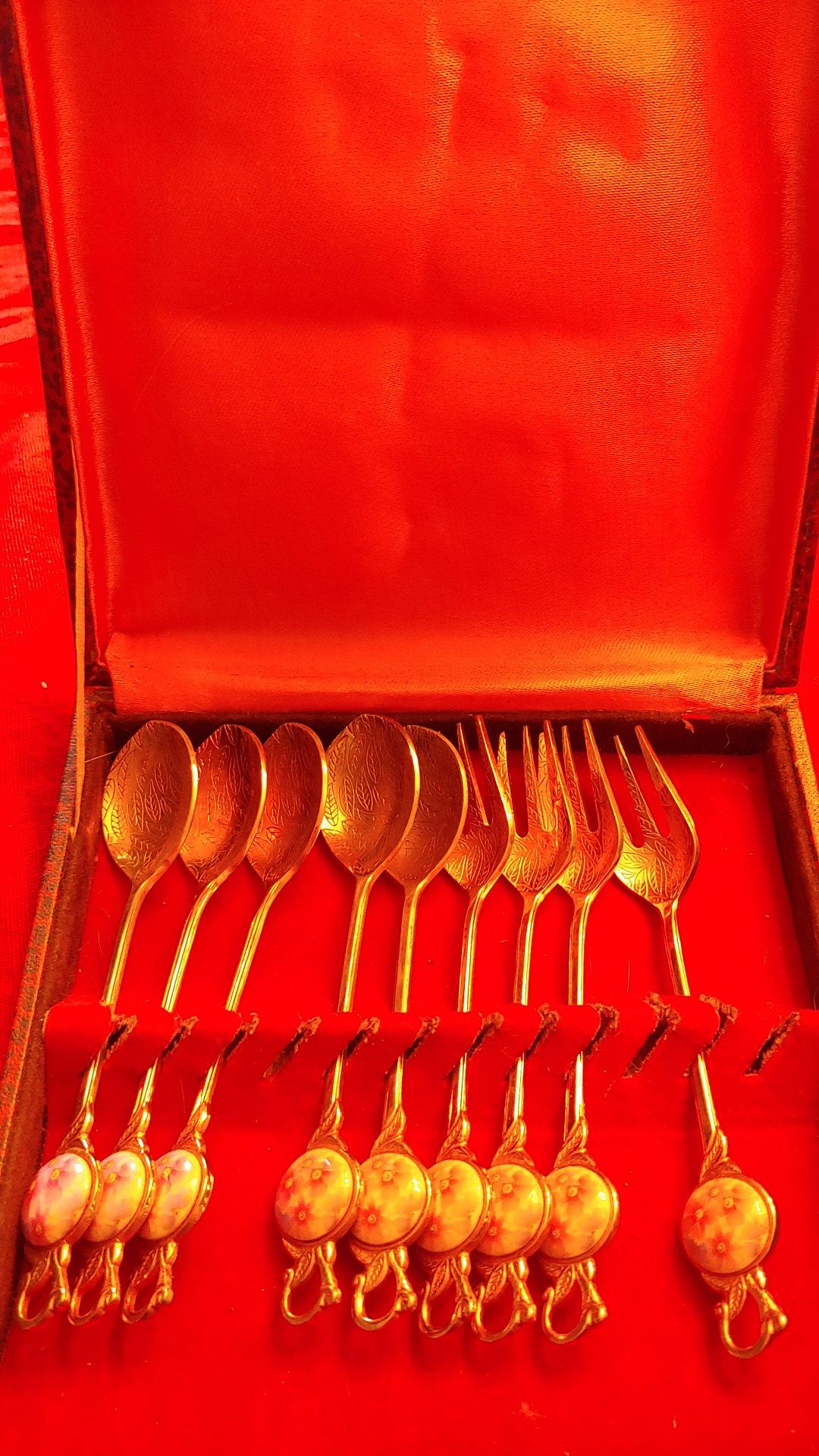 Set of spoons and forks