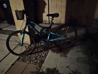 Bike for sale with nice big size basket to carry ur goodies