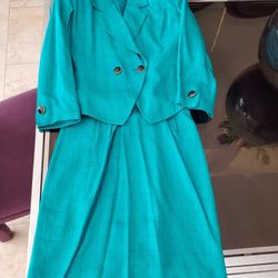 Womans  Green Lined Suit Skirt Jacket Size 8