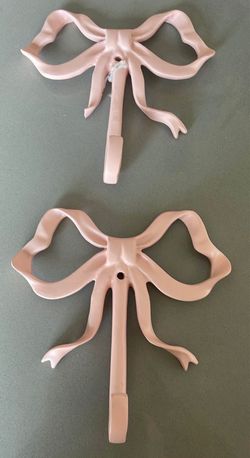 Pink decor