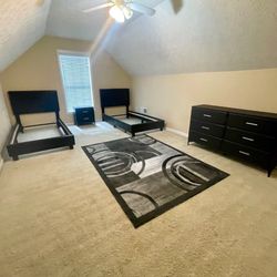 2 TWIN BEDS , DRESSER AND NIGHTSTAND..$645! DELIVERY INCLUDED!!  YOU DON’T PAY UNTIL WE DELIVER!  CASH, CASH APP, ZELLE OR APPLE PAY ACCEPTED AT DELIV