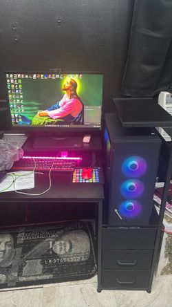 Ibuypower Gaming setup monitor and pc and everything