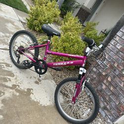 Girls Mountain Bike 