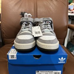 ADIDAS FORUM HOME ALONE (10.5M) (T)