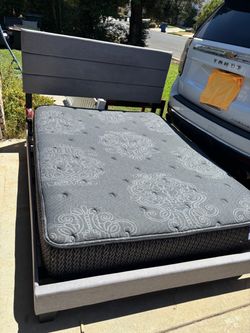 Queen bed