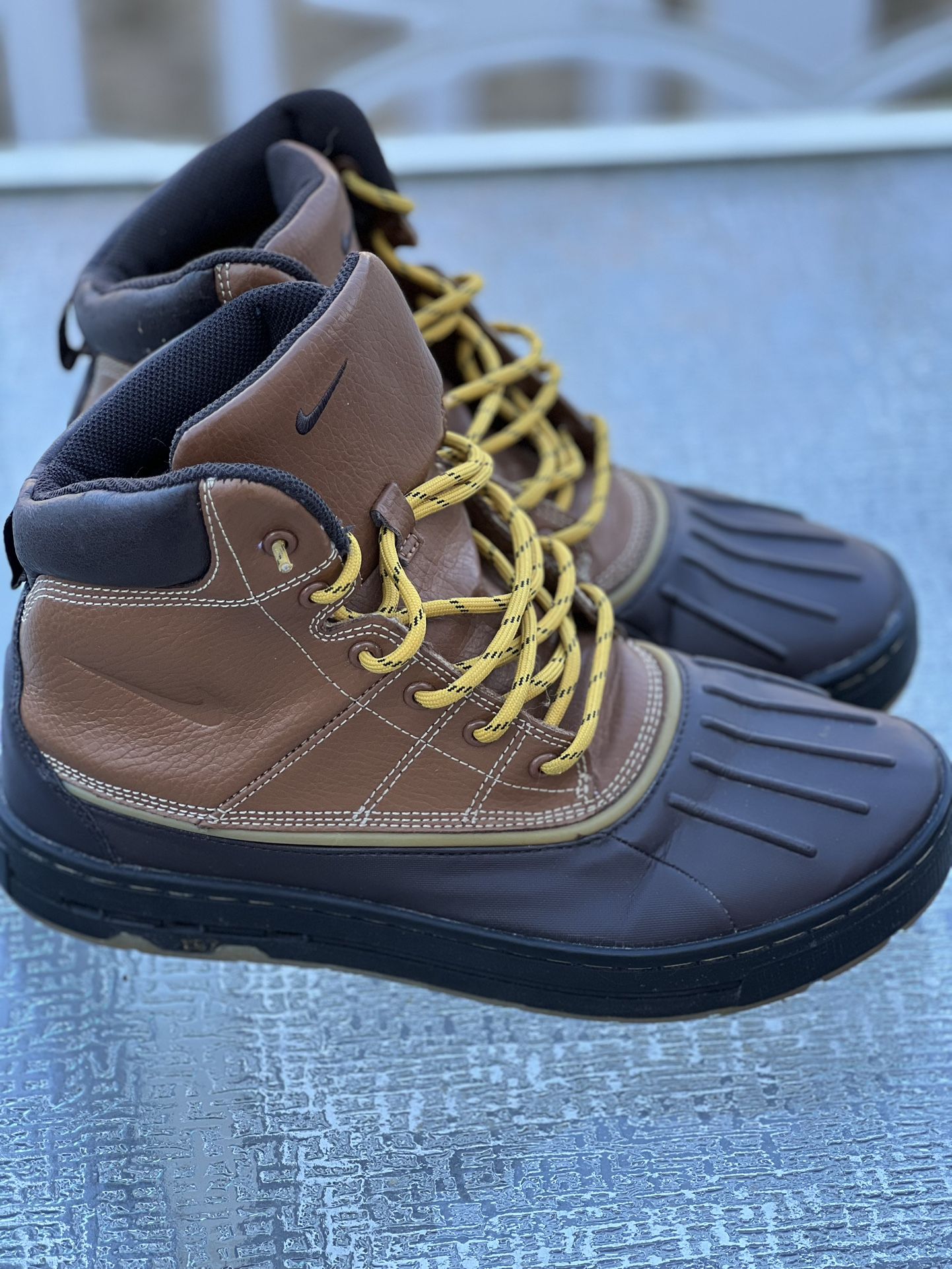 Nike ACG Woodside Duck Boots Brown/Black - Circa 2011