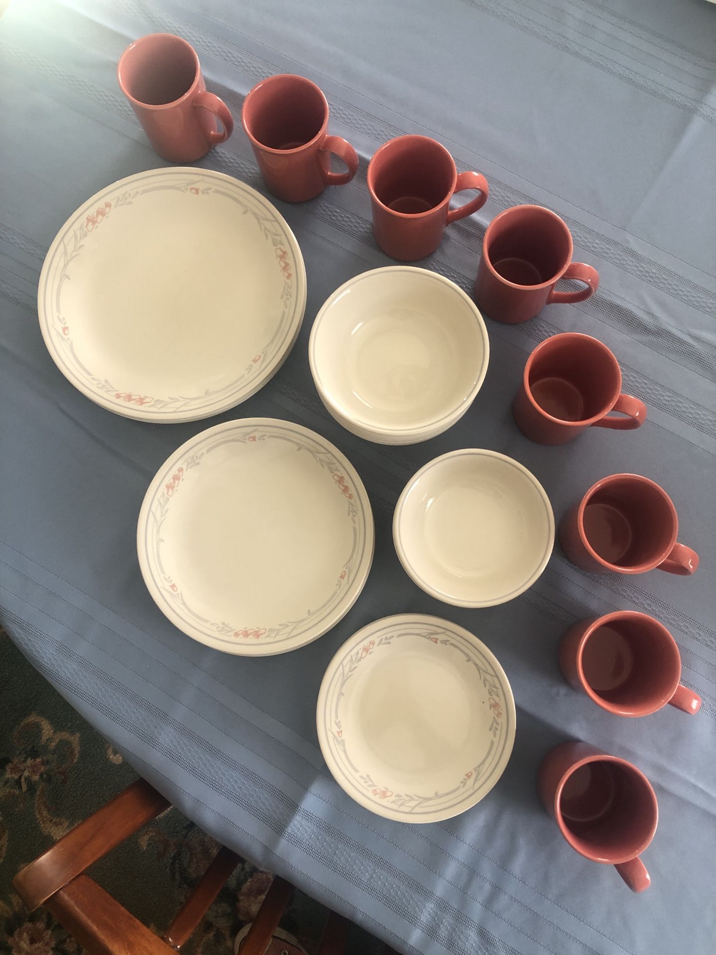 Vintage Corning Corelle Tulip Rose Grey Peach Sandstone Dinnerware Set