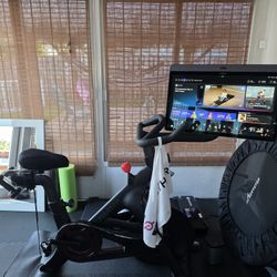 Peloton BIKE + Shoes Size 9 Women Included 