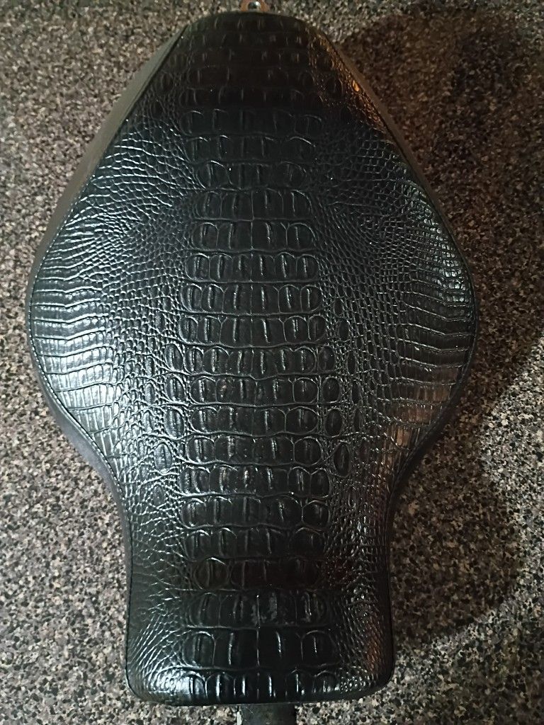 Hd Brand Crocodile Skin Seat