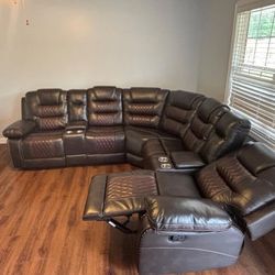 NEW 2-Tone Leather Reclining Sectional - Same Day Delivery! $1599!!
