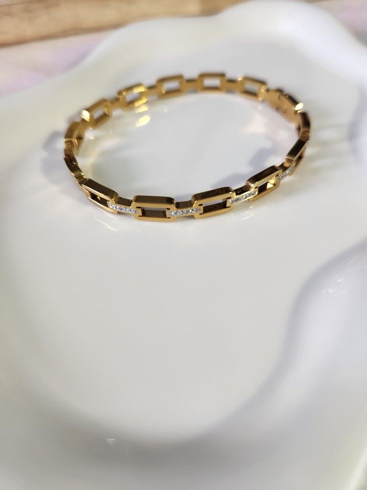 New Gold Stainless Steel Bangle Bracelet