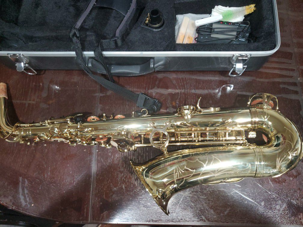 Alto saxofón