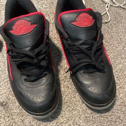 Red Green Black High-Top Sneakers Jordan 2 lows