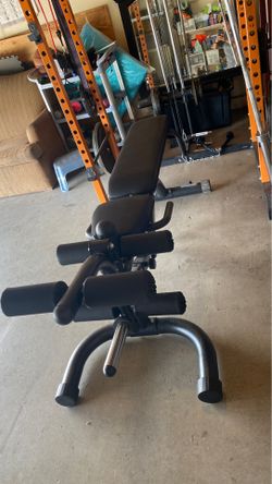 Lifting bench