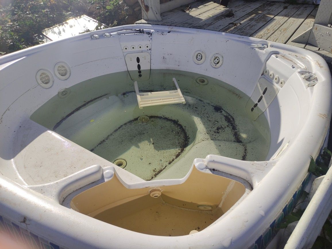 Watkins Hotspring Portable Spa Model F351414 Made In 1995