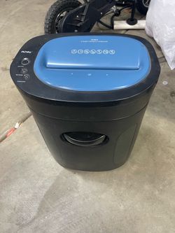 Royal Paper Shredder