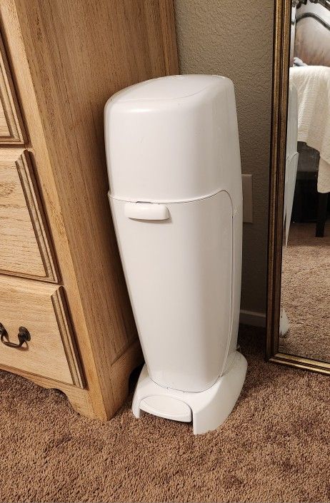 Diaper Genie Diaper Pail