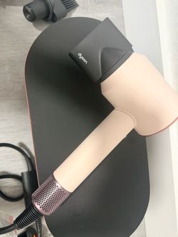 Dyson Supersonic Hair Dryer + Case, Stand & Attachments