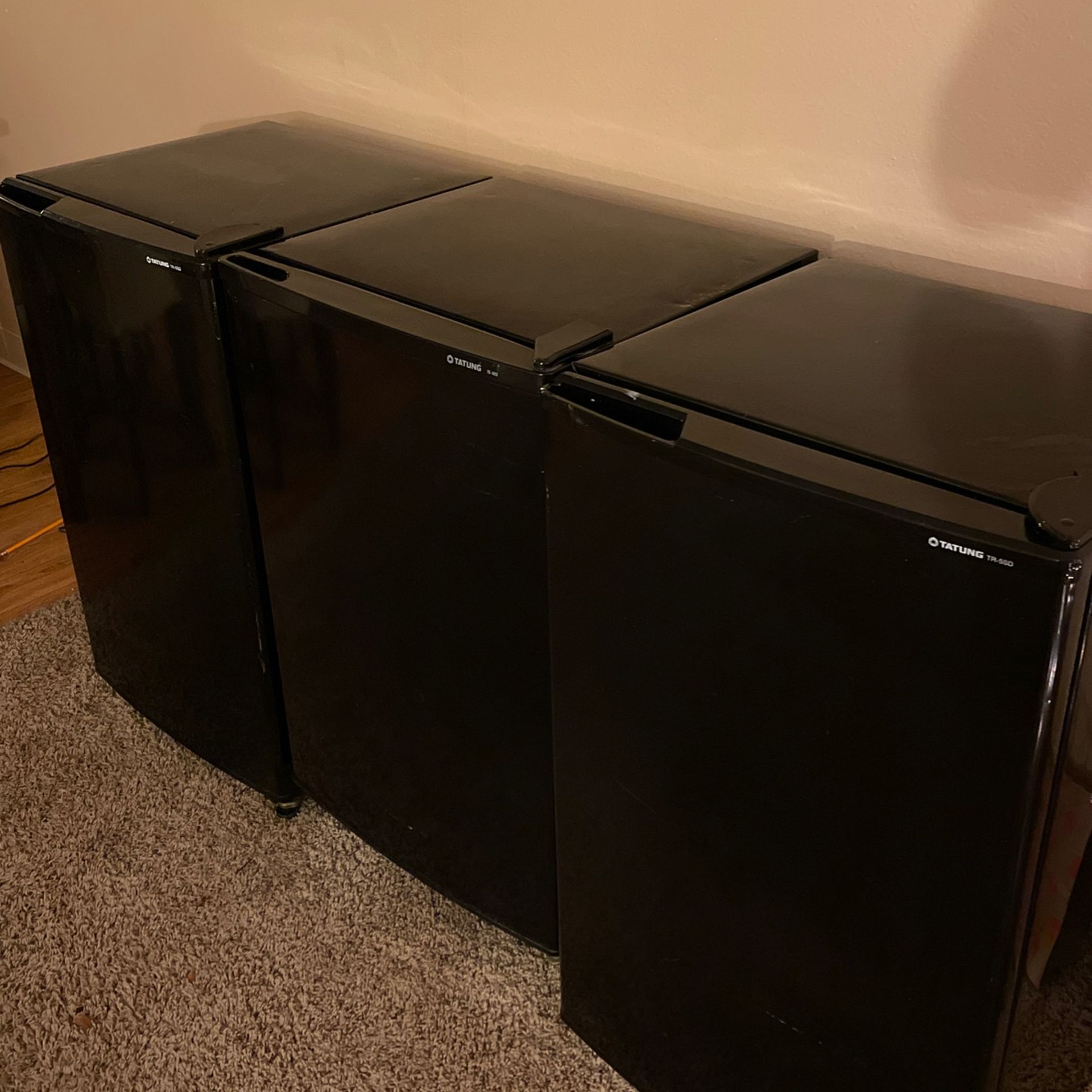 Tatung Mini Fridge 50 Each for Sale in Aurora, CO OfferUp