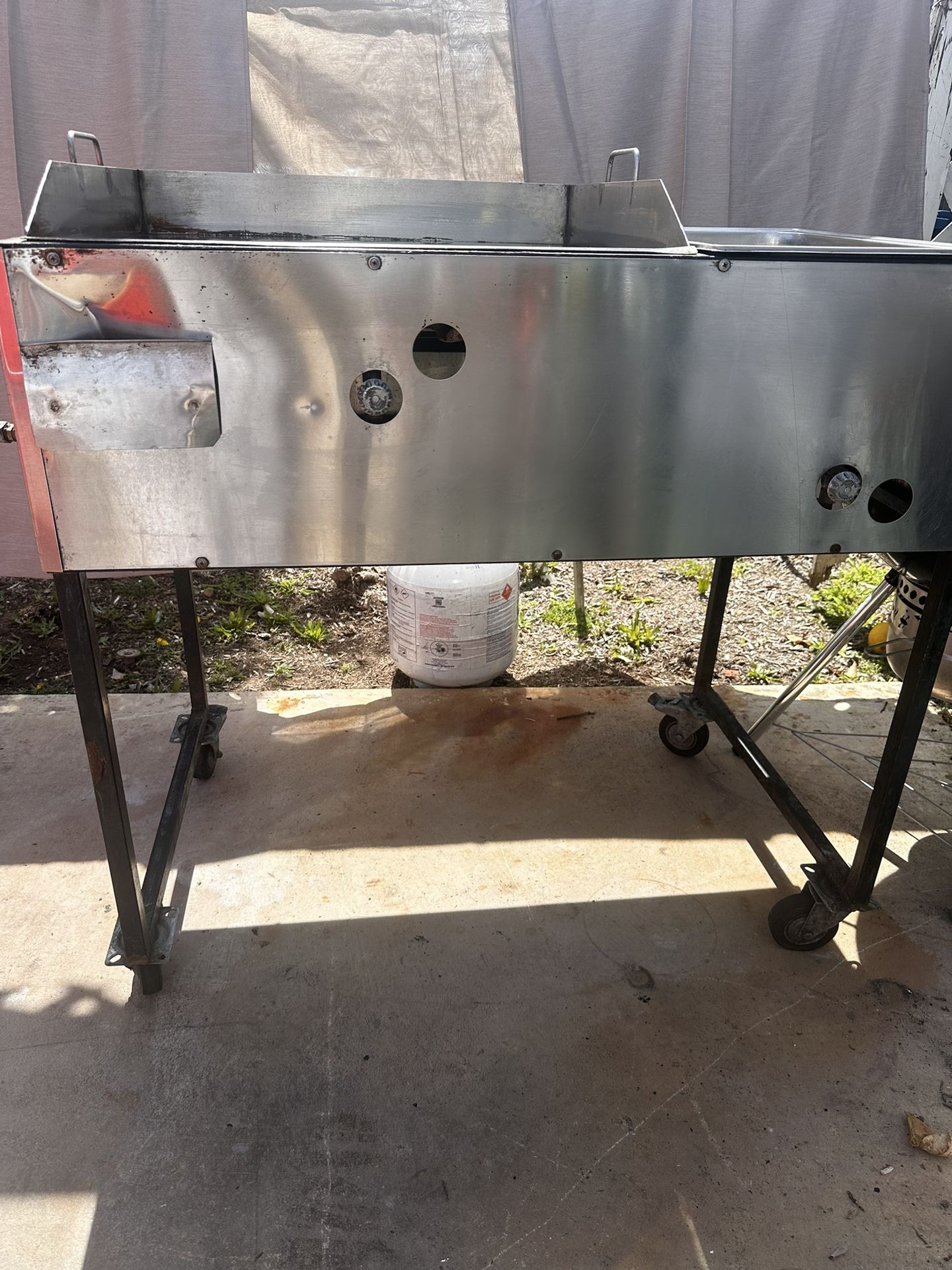 Commercial taco Grill