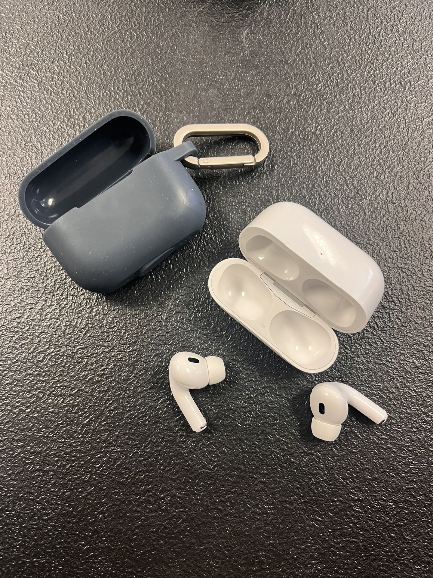 🚨Apple AirPods Pro 2 🚨
