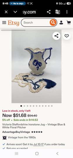 Beautiful no chips cracks excellent condition