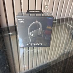 Brand New Powerbeats 