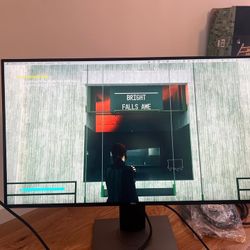 27 Inch Monitor: Dell UltraSharp