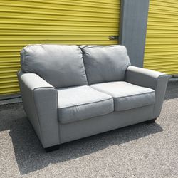🚚 Free Delivery 🚚 Ashley Kanosh Grey Couch Sofa 